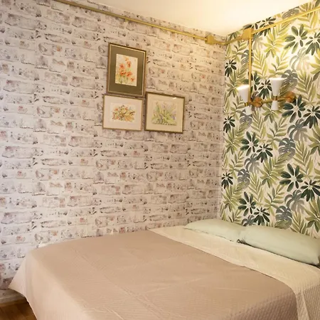 4 - Monolocale Completo Apartamento